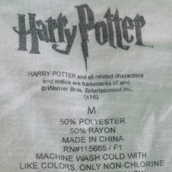 Hogwarts T-shirt - Picture 5 of 5